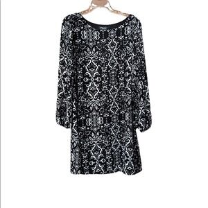 𝅺love Kuza Black and White Dress
